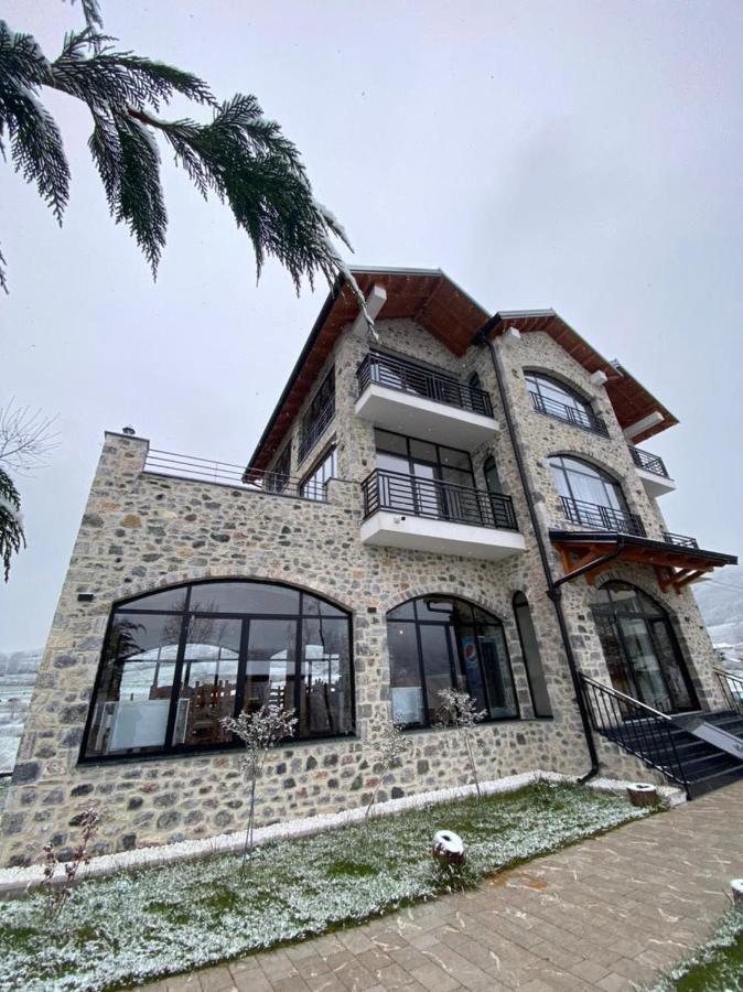 Bujtina Vrenezi Peshkopi Exterior foto