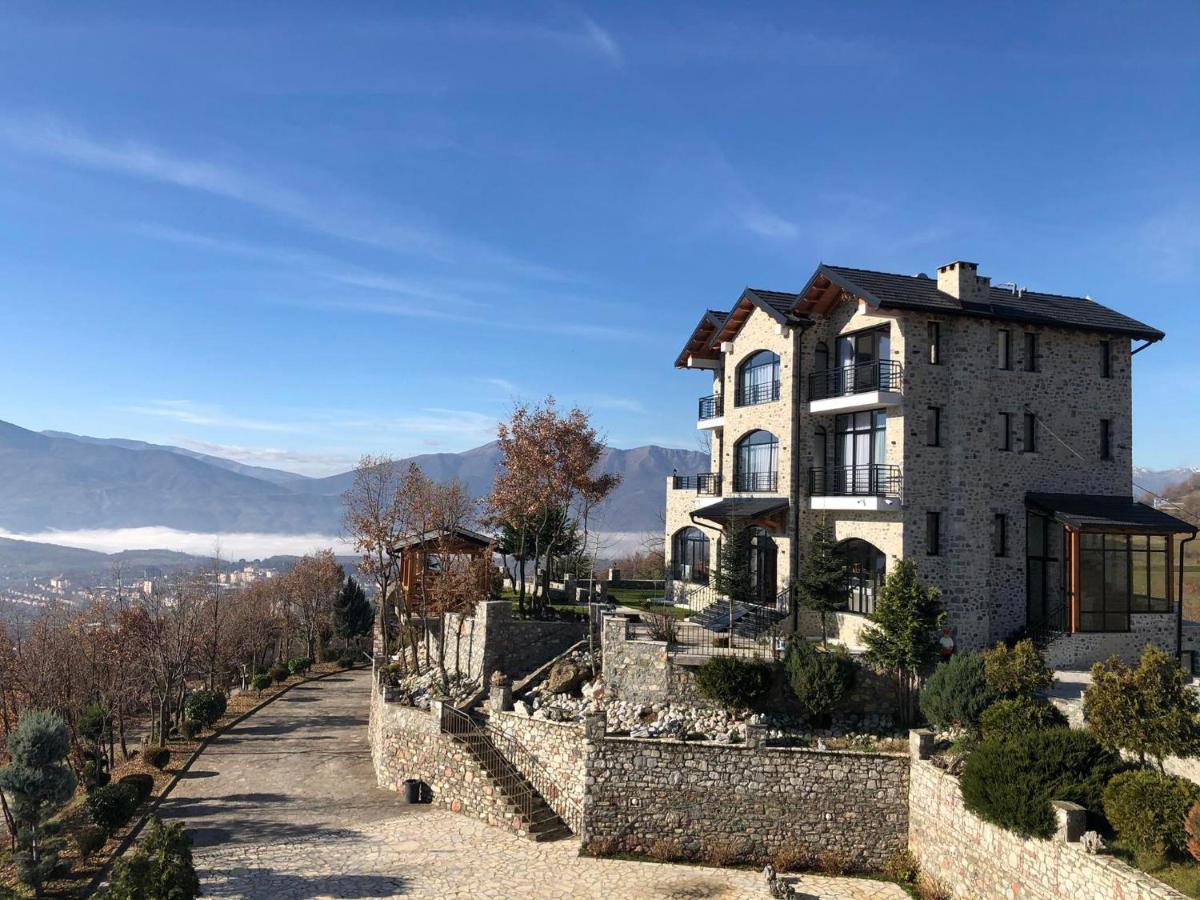 Bujtina Vrenezi Peshkopi Exterior foto