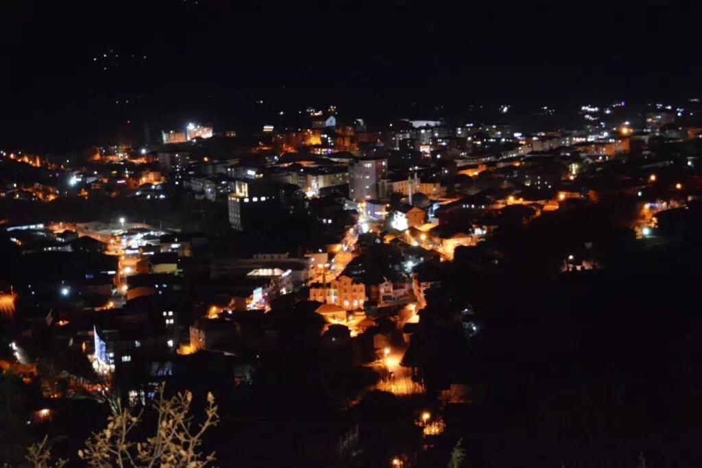 Bujtina Vrenezi Peshkopi Exterior foto