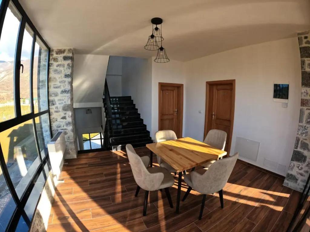 Bujtina Vrenezi Peshkopi Exterior foto
