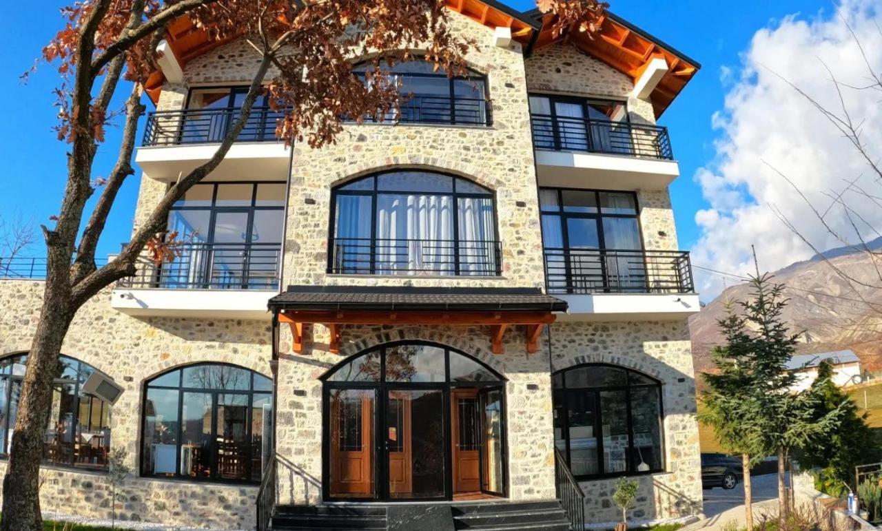 Bujtina Vrenezi Peshkopi Exterior foto