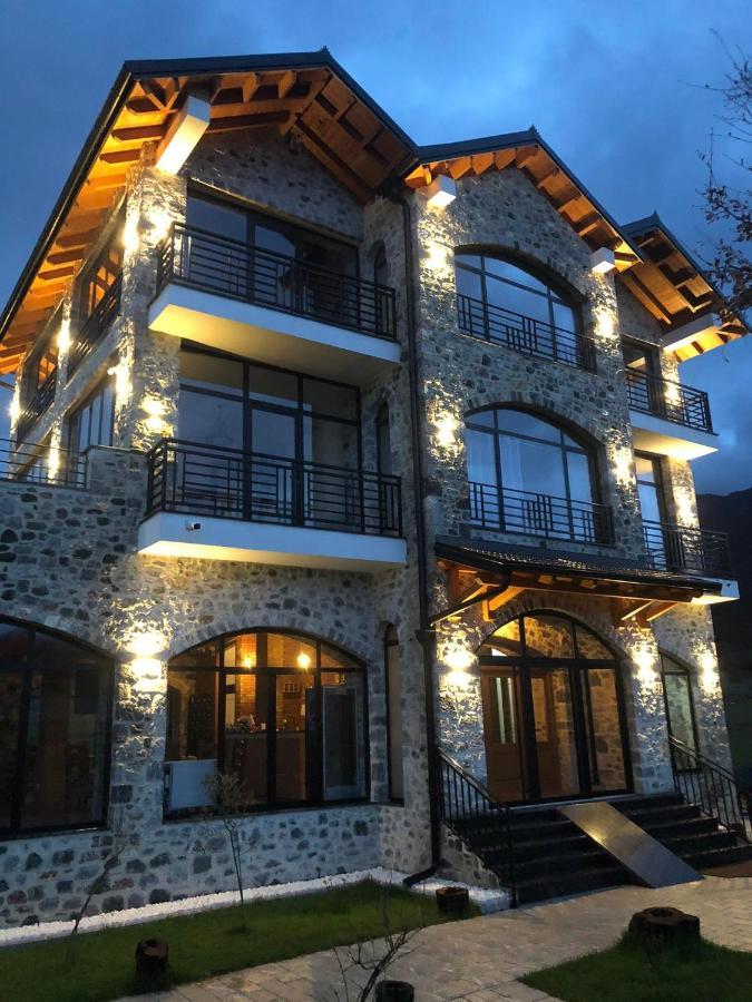 Bujtina Vrenezi Peshkopi Exterior foto